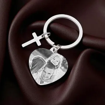 Přívěsek Ocelový přívěsek na klíče srdce Heart s křížkem