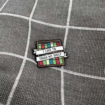 I like to touch my shelf / Rád(a) si sahám na svou "polici"