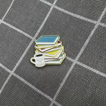 Hromada knih - Sorry I’m booked / Omlouvám se, ale mám plno (knih)