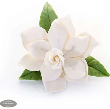 Jedlá dekorace na dort Kytice gardénií – cukrová dekorace na dort