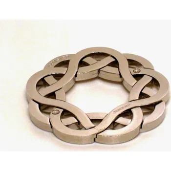 Hlavolam Eureka! Hanayama Cast Huzzle Coaster- kovový hlavolam