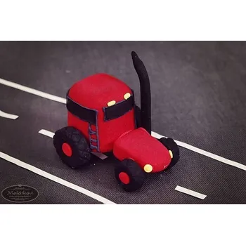 Jedlá dekorace na dort Červený traktor