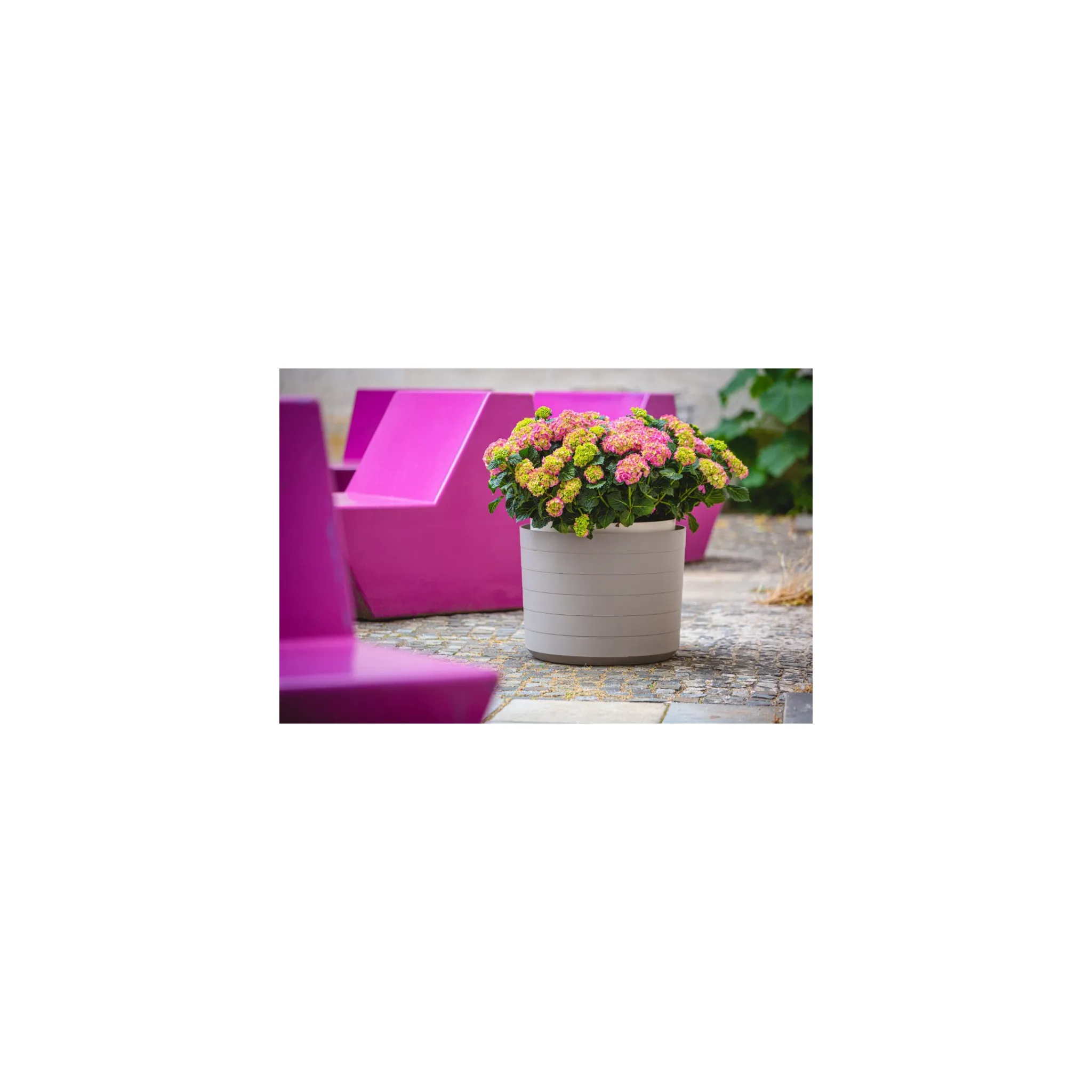 Fotografie 2 - Květináč Plastia Berberis 55 cm taupe/slonová kost