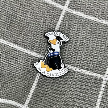 Trust me I’m a ducktor / Věř mi jsem kachtor (doktor kachna) - v saku