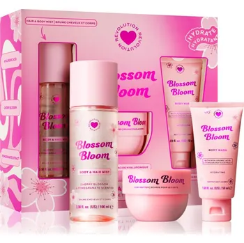 Kosmetická sada I Heart Revolution Blossom I Heart Revolution Blossom Bloom Hair and Body Mist parfémovaný sprej na tělo a vlasy 100 ml + I Heart Revolution Blossom Bloom Body Wash parfémovaný sprchový krém 50 ml + I Heart Revolution Blossom Bloom Body Butter hluboce hyd