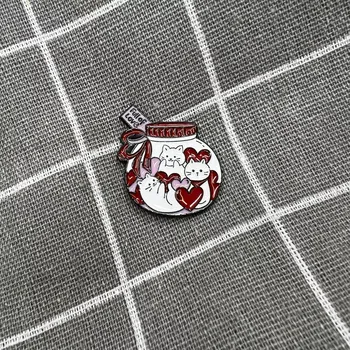 Dóza plná lásky (kočiček)