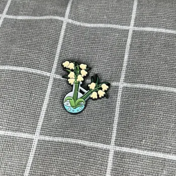 Konvalinky ve zkumavce