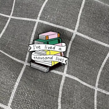 Stoh knih - I´ve lived a thousand lives / Prožil(a) jsem tisíce životů