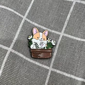 Pejsek v květináči