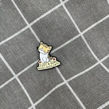 Just a girl who loves cats / Prostě holka, která miluje kočky