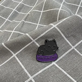 Crazy cat lady / Šílená kočičí žena (černá kočka)