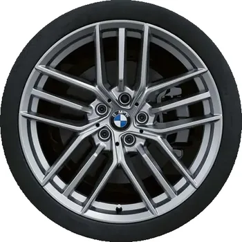 Disk BMW Kompletní sada zimních kol s trojitým paprskem 933 (36115B5CFE8) 36 11 5B5CFE8
