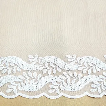 Záclona ZIBITEX Záclona 122060 V 03 bílá 300 cm