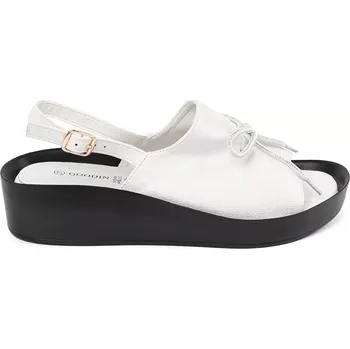 Dámské sandále Pohodlné bílé dámské sandály na klínku 41