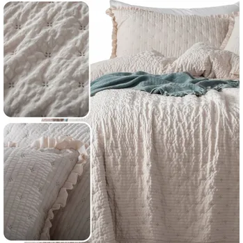 Přehoz na lůžko Přehoz Spod Igły i Nitki z mikrovlákna 240 cm x 220 cm béžový