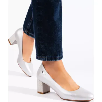 Dámská obuv Jedinečné dámské stříbrné lodičky na širokém podpatku 36