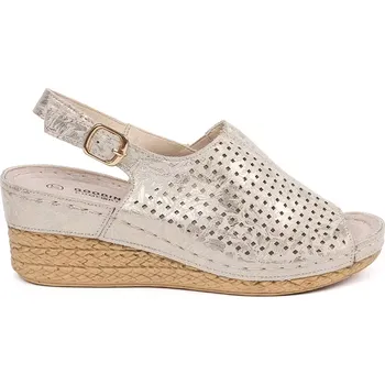 Dámské sandále Trendy dámské sandály hnědé na klínku 36