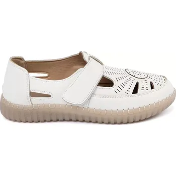 Dámské polobotky Stylové dámské polobotky bílé na plochém podpatku 39