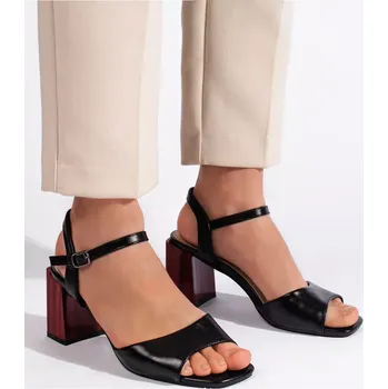 Dámské sandále Exkluzívní dámské černé sandály na širokém podpatku 37