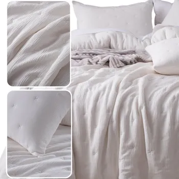 Přehoz na lůžko Přehoz na postel Spod Igły i Nitki mikrovlákno 220 cm x 200 cm béžový