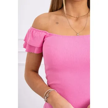 Dámské šaty Žebrované šaty s volánky ve světle růžové barvě UNI