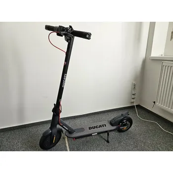 Elektrokoloběžka Elektrická koloběžka DUCATI PRO-I EVO TS (předváděcí č.1)