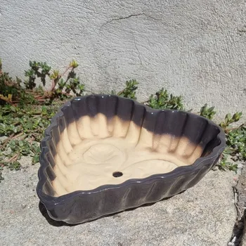 Květináč Keramický květináč na netřesky a sukulenty - srdce - šedá glazura