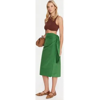Dámská sukně Weekend Max Mara Midi sukně Nareste 2515101042 Zelená Regular Fit 42
