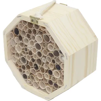 Hmyzí hotel Hmyzí hotel plastev