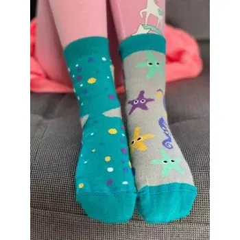 Dámské punčochy Dívčí nestejné ponožky Mořský svět - 27-30 / šedá