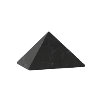 Šungitová pyramida 10 cm neleštěná – čištění vody, feng shui, esoterika