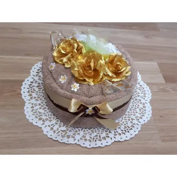 Ručník Povlečení Plus Dort z osušky 70x140 cm béžová