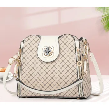 Dámská crossbody kabelka typu bucket s potiskem a překlápěním Barva (Varianta): Khaki