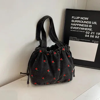 Kabelka Trendy květovaný batoh typu bucket s denimovým vzhledem Barva (Varianta): A1