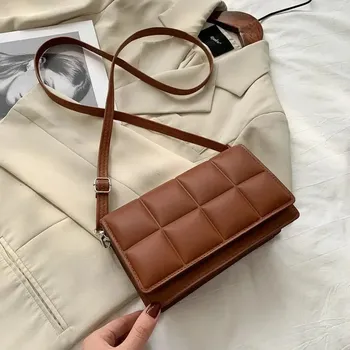 Elegantní dámská crossbody kabelka s krátkým držadlem Barva (Varianta): Khaki
