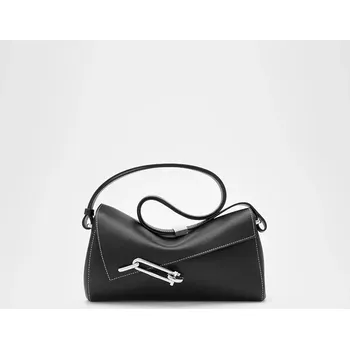 Kabelka Elegantní kabelka přes rameno se sponou ve vintage stylu Barva (Varianta): Černá