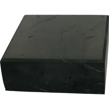 Šungitová destička leštěná 5×5×2 cm – ochranný kámen z Karélie pro očistu a harmonii