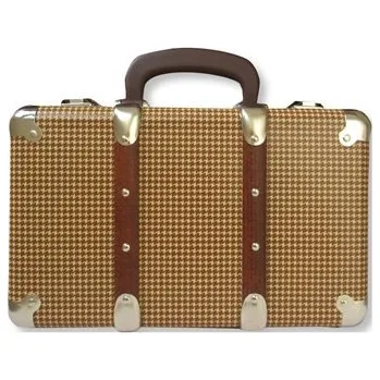 Retro mini nýtovaný kufr - ČERVENÝ (SLEVA-VADA)