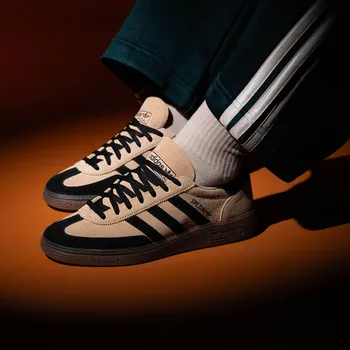 Dámská obuv Dámské tenisky adidas Handball Spezial EUR 38 646679