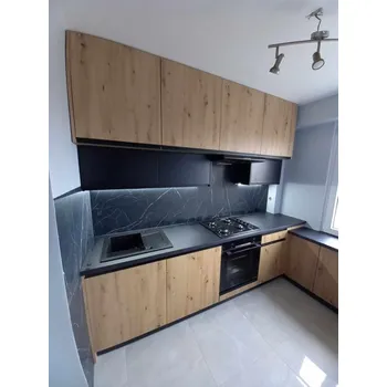 Kuchyňská linka Kuchyňská linka na míru ENGLAND V