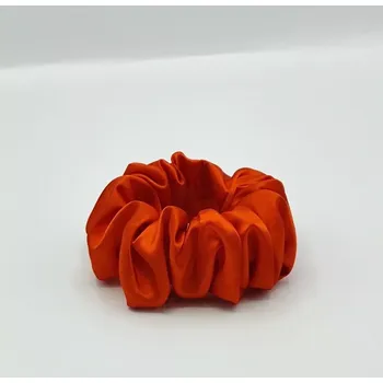 Saténová Scrunchie gumička červená L