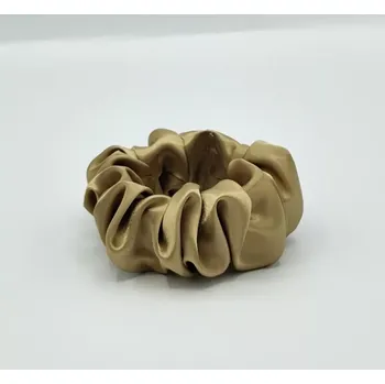 Saténová Scrunchie gumička camel L