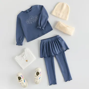 Reserved - Tričko s ozdobnou výšivkou - tmavomodrá - 432FT-59X - 432FT-59X-110