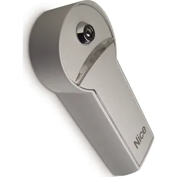 Pohon brány NICE S.p.A. Uzamykatelný klíčový spínač s odblokováním