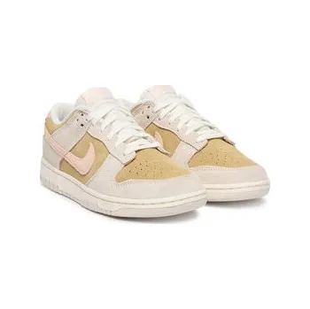 Dámské tenisky Sneakersy Nike Wmns Dunk Low IB4367 030 Béžová 35_5