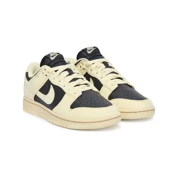 Dámské tenisky Sneakersy Nike Dunk Low HJ7673 005 Žlutá 38_5