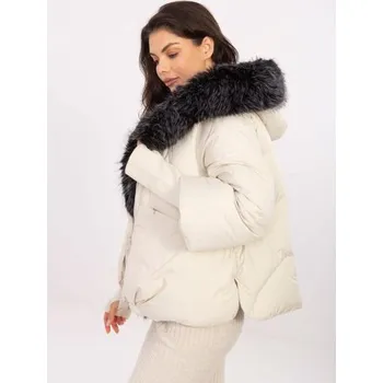 Světle béžová zimní bunda s prošíváním