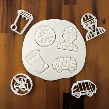 Vykrajovátko Popeláři | Sada vykrajovátek