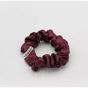 Saténová Scrunchie gumička vínová S