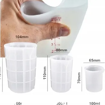 Silikonový hrnek s odměrkou 700, 300, 100 ml